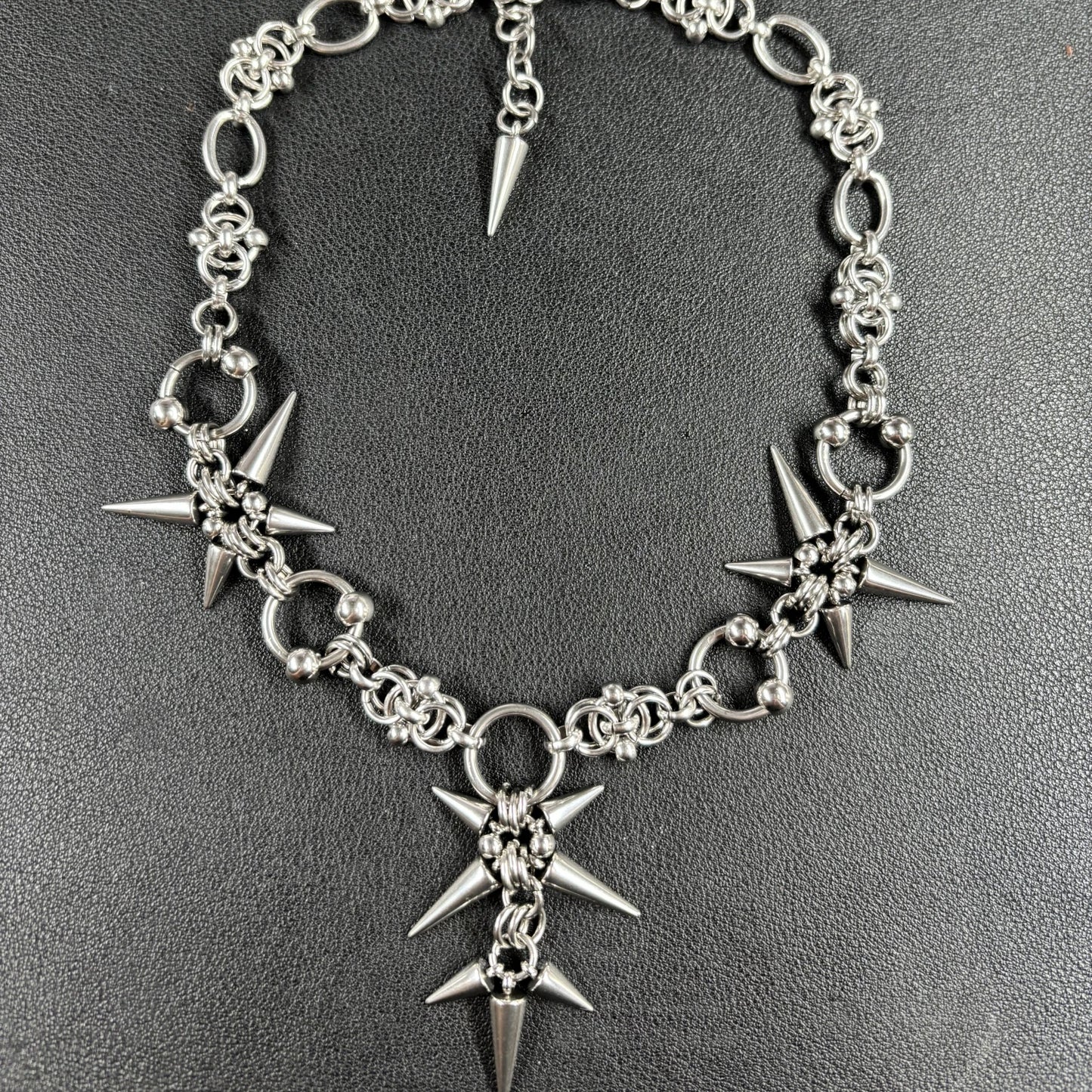Geometric Spike Chain Necklace