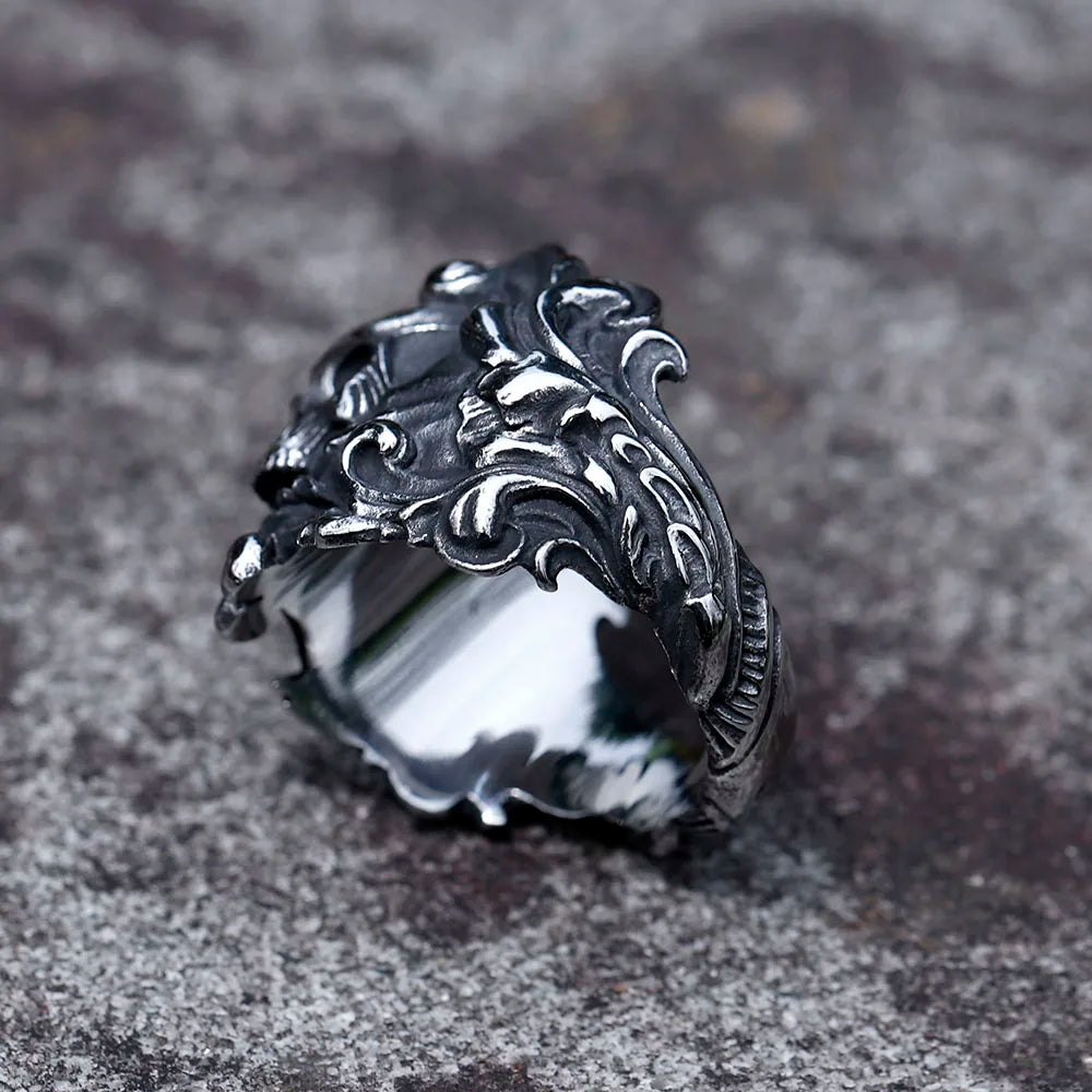 Horned Skull Ring