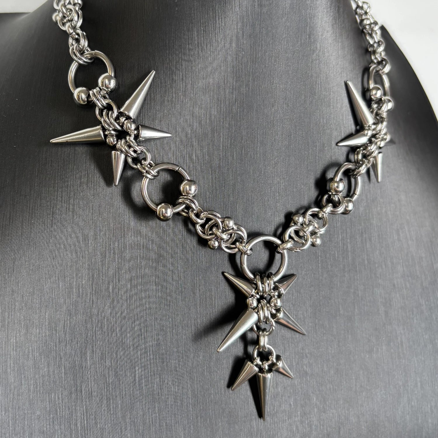 Geometric Spike Chain Necklace