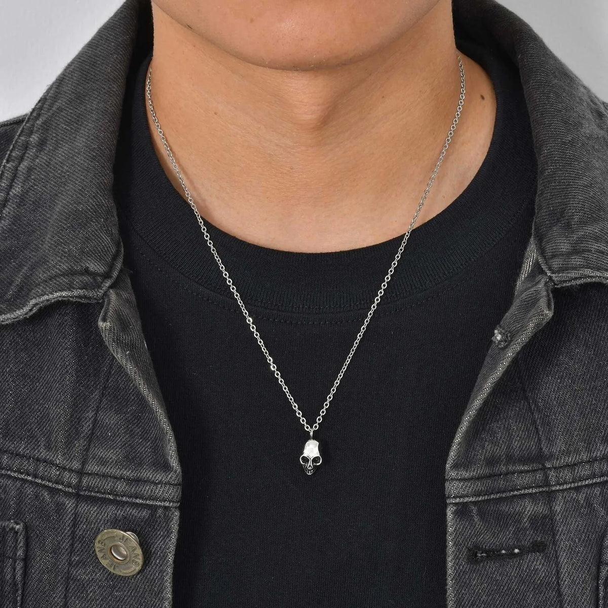 Skull Pendant Necklace
