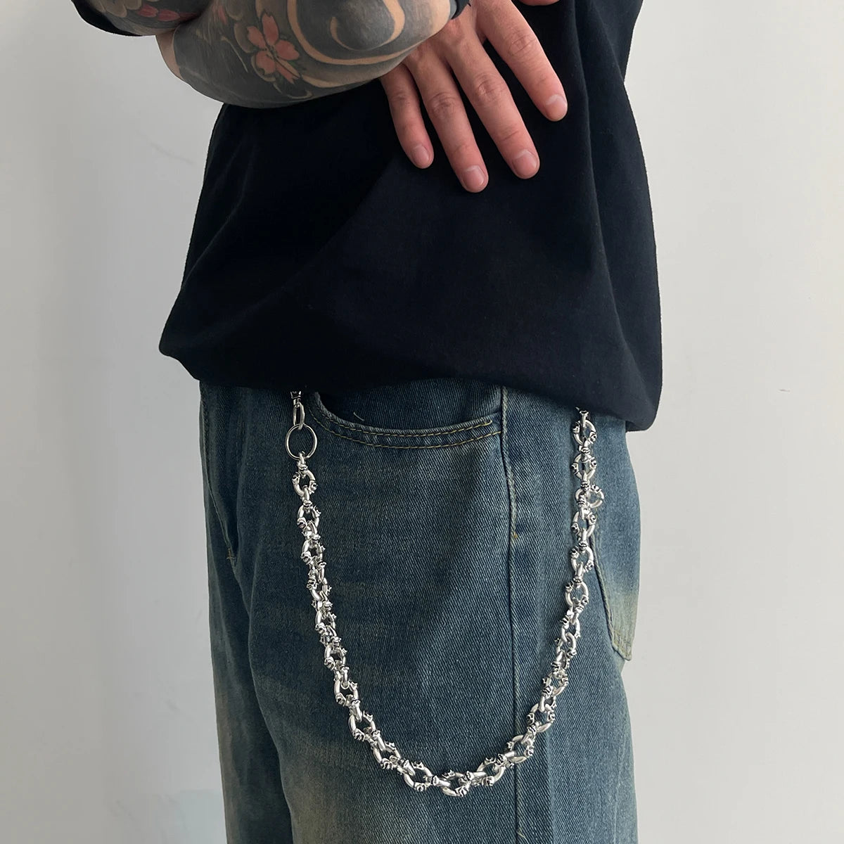 Sculpted Skull Chain