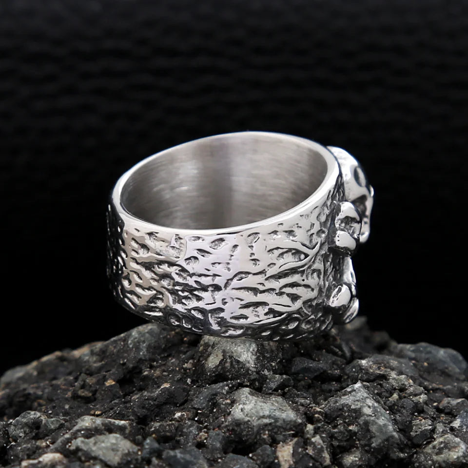 Crossbones Skull Ring