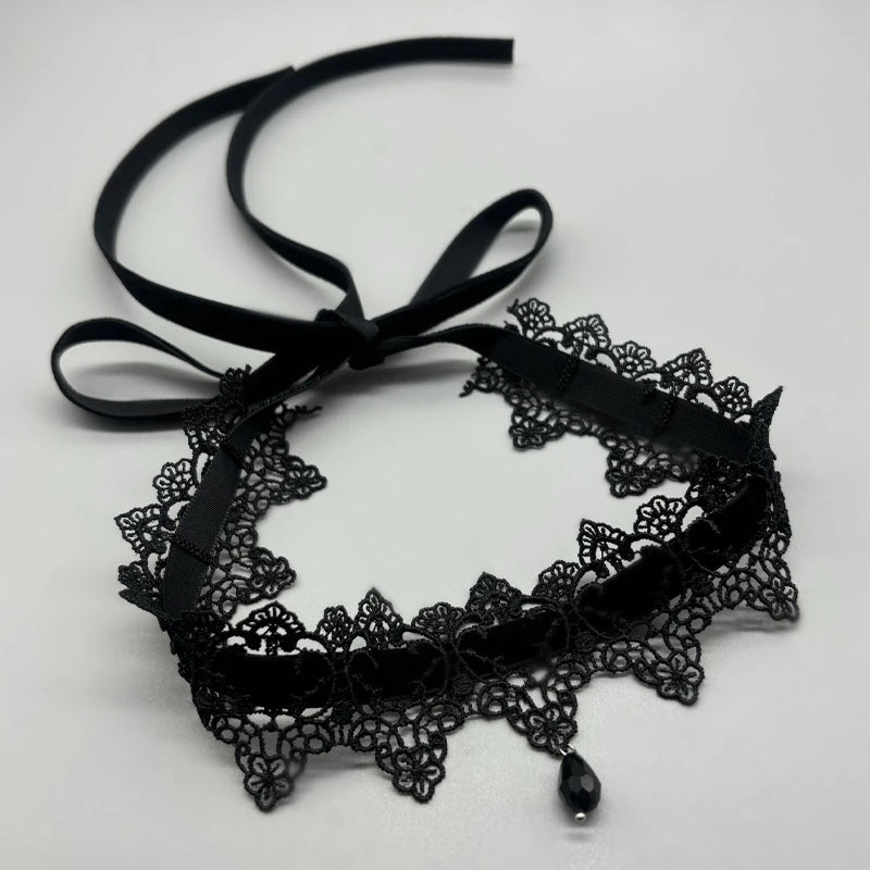 The Nocturne Lace Choker