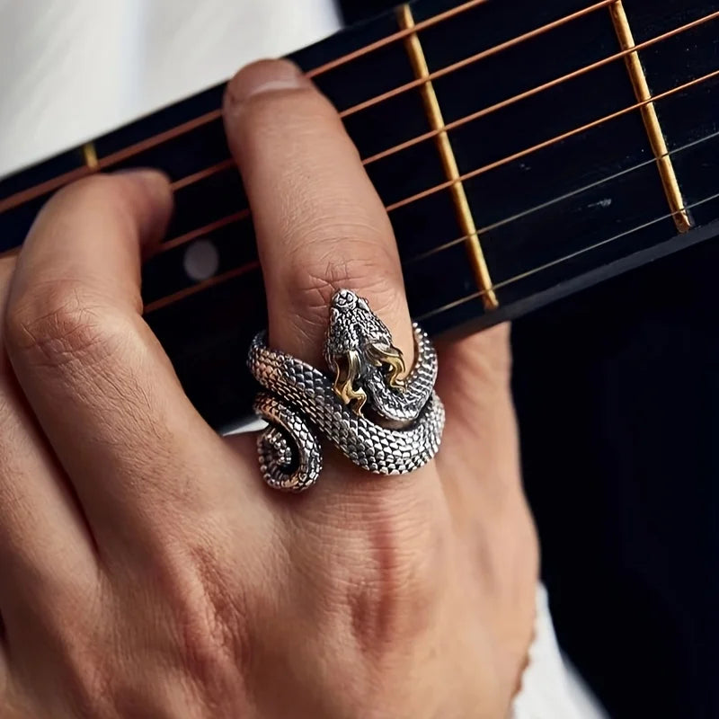 Cobra Ring