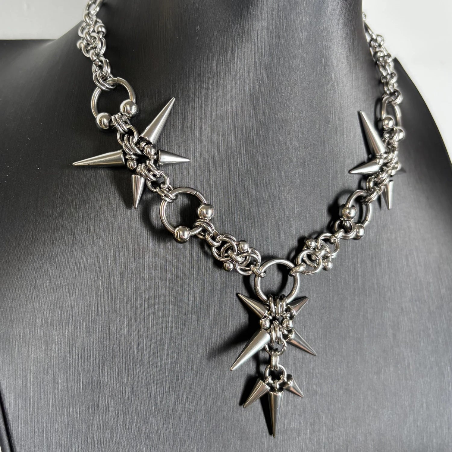 Geometric Spike Chain Necklace